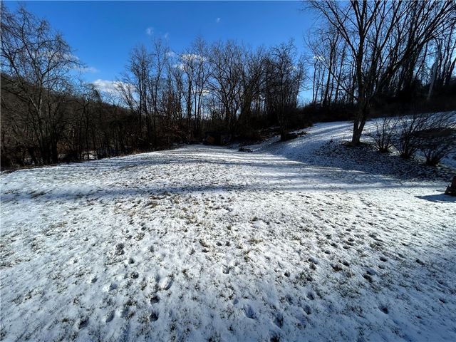 453 Coal Valley Rd, Jefferson Hills, PA 15025