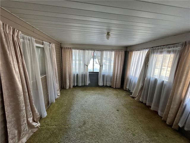 453 Coal Valley Rd, Jefferson Hills, PA 15025