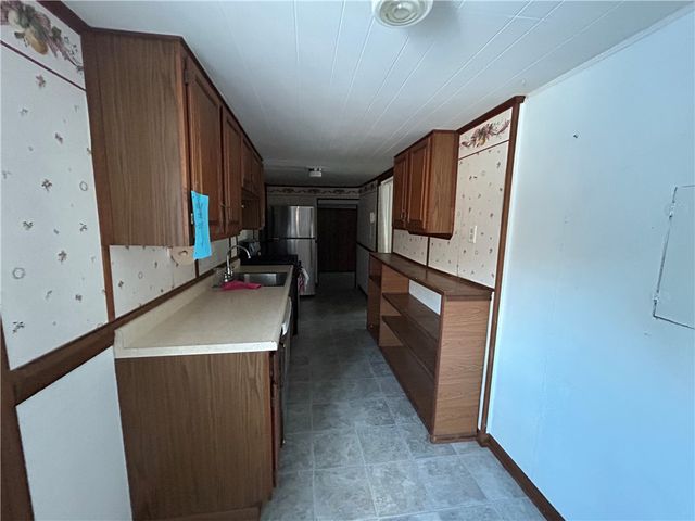 453 Coal Valley Rd, Jefferson Hills, PA 15025