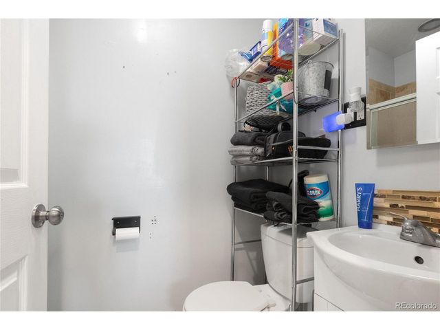 229 4th St, Fort Lupton, CO 80621