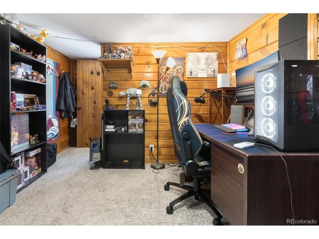 229 4th St, Fort Lupton, CO 80621