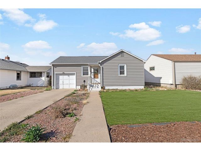 229 4th St, Fort Lupton, CO 80621