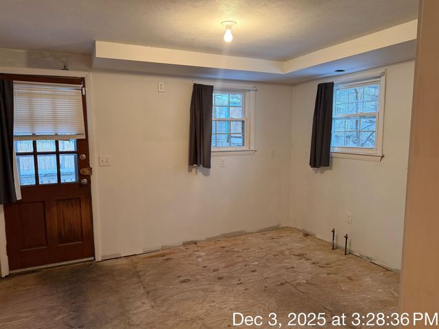 117 Lawrence Road, Salem, NH 03079