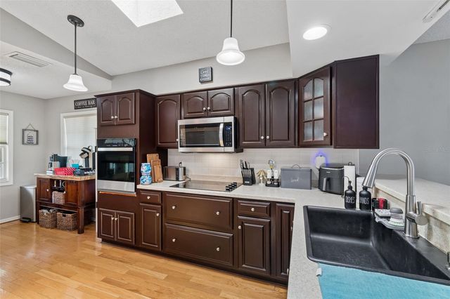 6211 BAYSIDE DRIVE, New Port Richey, FL 34652