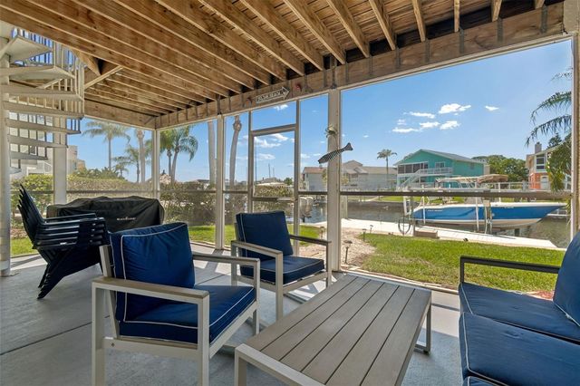 6211 BAYSIDE DRIVE, New Port Richey, FL 34652