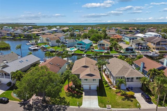 6211 BAYSIDE DRIVE, New Port Richey, FL 34652