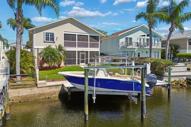 6211 BAYSIDE DRIVE, New Port Richey, FL 34652