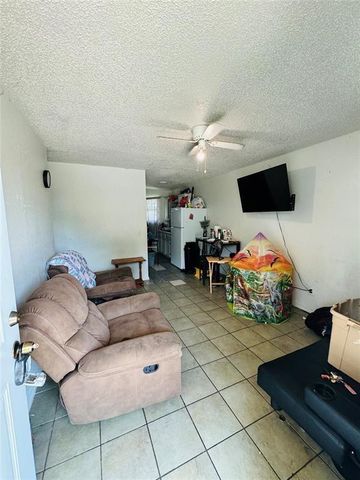 427 SE 17th Street, Oklahoma City, OK 73129