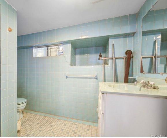 4012 166th Street, Flushing, NY 11358