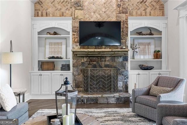 2725 Drayton Hall Drive, Buford, GA 30519