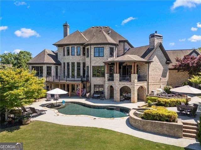 2725 Drayton Hall Drive, Buford, GA 30519