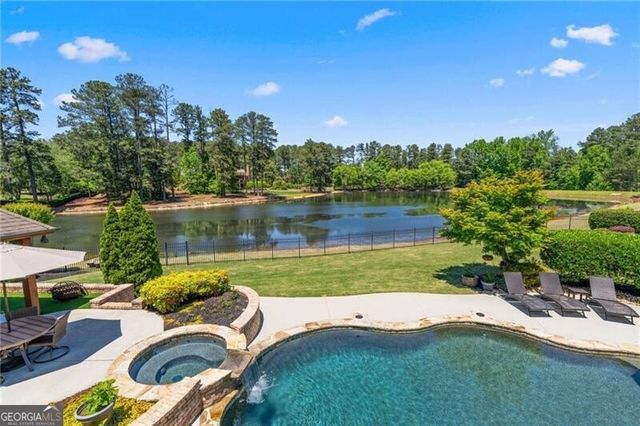 2725 Drayton Hall Drive, Buford, GA 30519