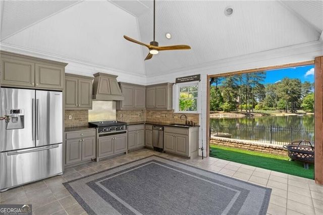 2725 Drayton Hall Drive, Buford, GA 30519