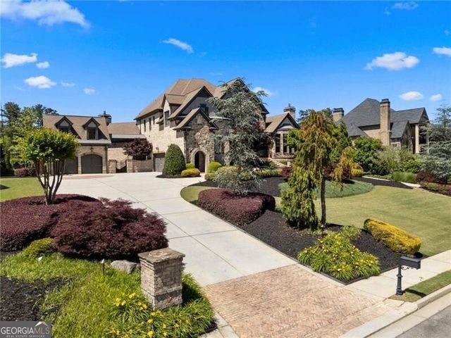 2725 Drayton Hall Drive, Buford, GA 30519