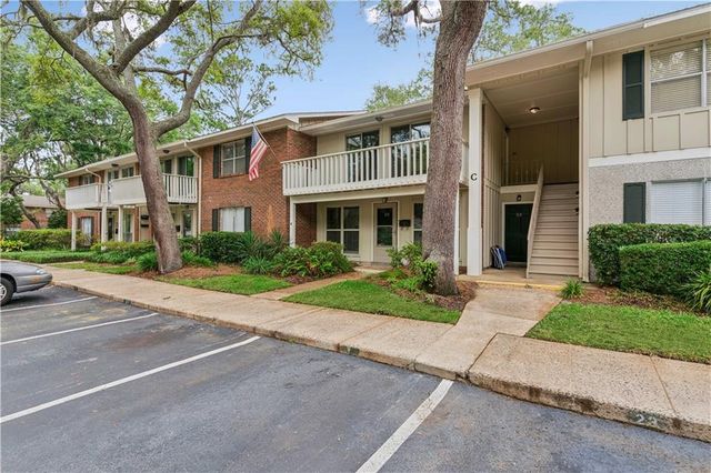800 Mallery Street, 26, St. Simons Island, GA 31522