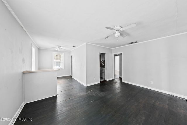 402 W 63RD Street, Jacksonville, FL 32208