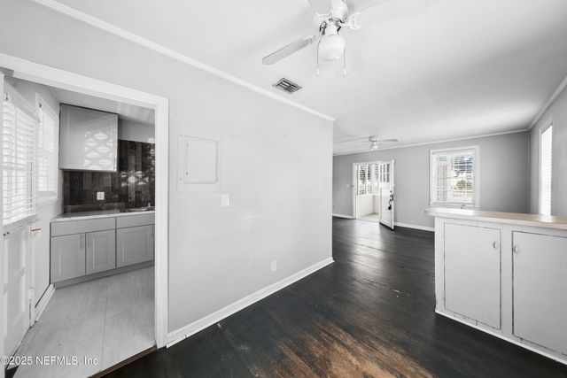 402 W 63RD Street, Jacksonville, FL 32208