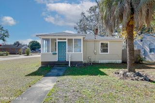 402 W 63RD Street, Jacksonville, FL 32208