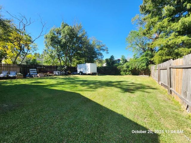 117 Henrietta Street, West Orange, TX 77630