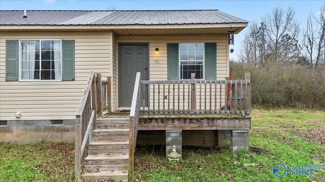 2134 County Road 137, Stevenson, AL 35772