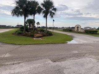 3703 Palm Crest Drive, Rosharon, TX 77583