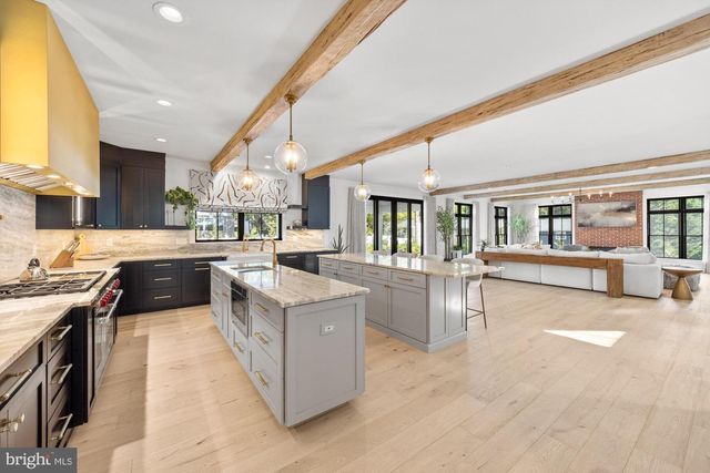 421 E COTTAGE AVE, Haddonfield, NJ 08033