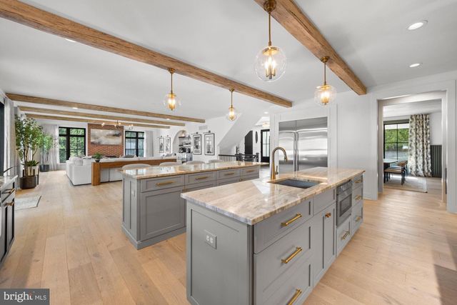 421 E COTTAGE AVE, Haddonfield, NJ 08033