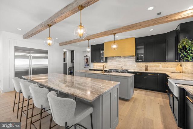 421 E COTTAGE AVE, Haddonfield, NJ 08033