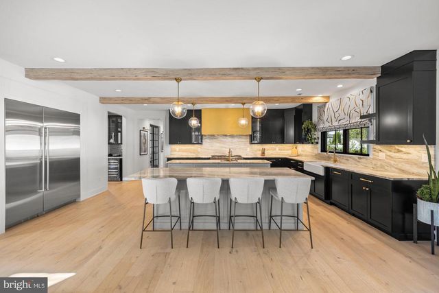 421 E COTTAGE AVE, Haddonfield, NJ 08033