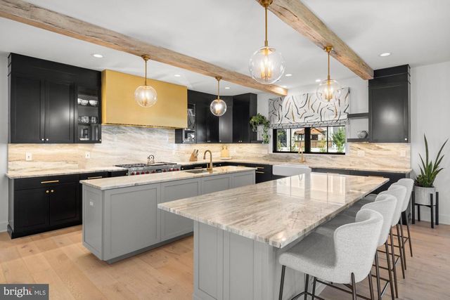 421 E COTTAGE AVE, Haddonfield, NJ 08033