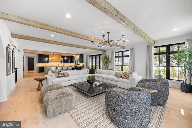 421 E COTTAGE AVE, Haddonfield, NJ 08033