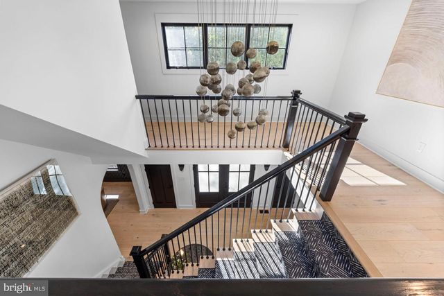 421 E COTTAGE AVE, Haddonfield, NJ 08033