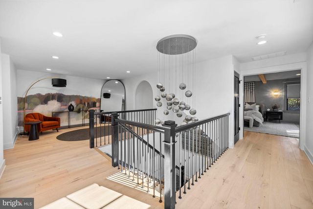 421 E COTTAGE AVE, Haddonfield, NJ 08033