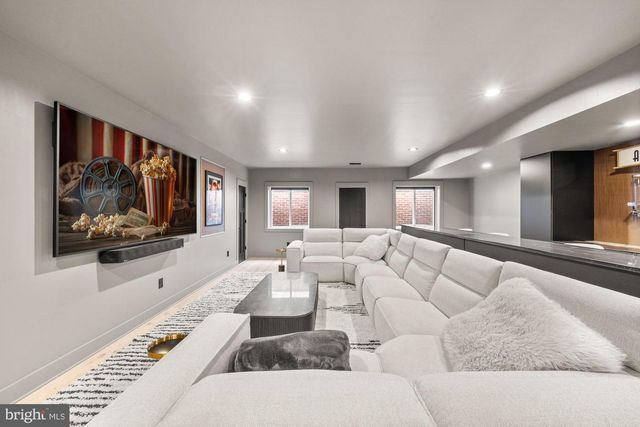 421 E COTTAGE AVE, Haddonfield, NJ 08033