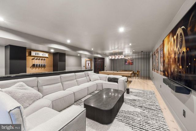 421 E COTTAGE AVE, Haddonfield, NJ 08033