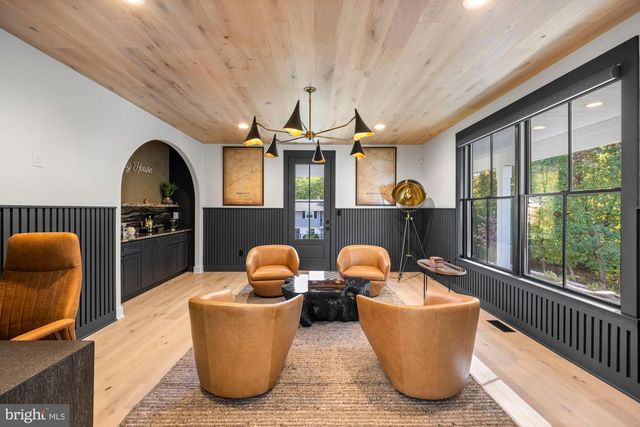 421 E COTTAGE AVE, Haddonfield, NJ 08033