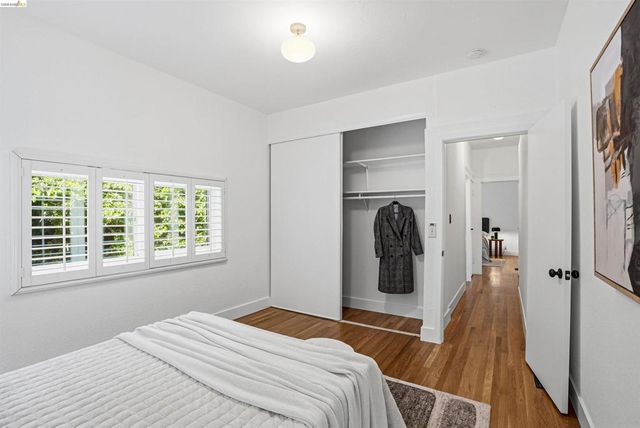 2237 Trafalgar Pl, Oakland, CA 94611