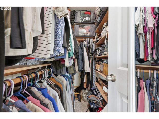 1664 Nw JEFFREY Ct, Mc Minnville, OR 97128