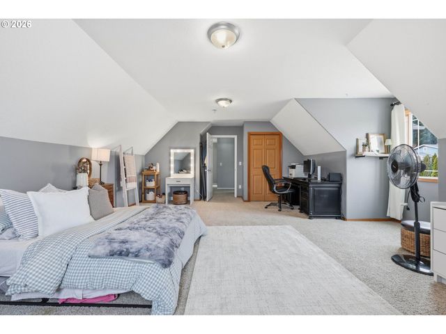 1664 Nw JEFFREY Ct, Mc Minnville, OR 97128