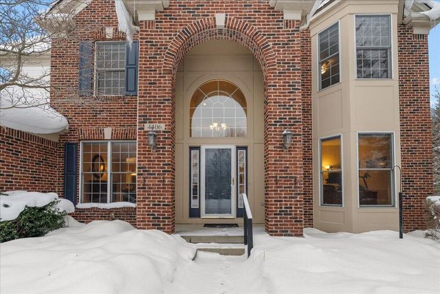 4406 Hickory Grove Court NE, Ada, MI 49301