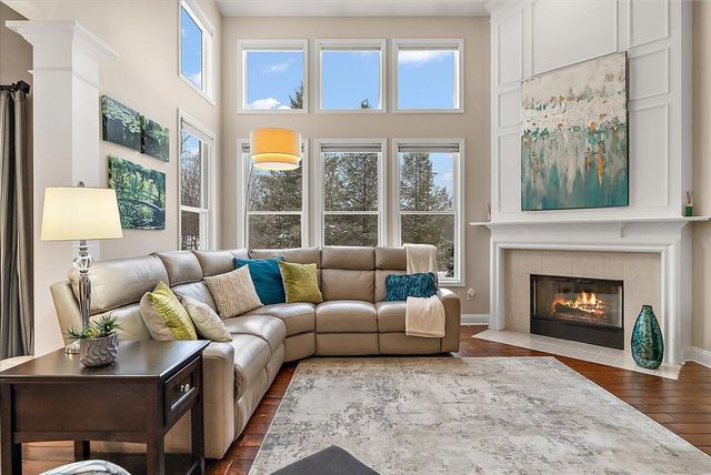 4406 Hickory Grove Court NE, Ada, MI 49301