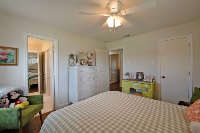 6612 Eastview Drive, Sachse, TX 75048