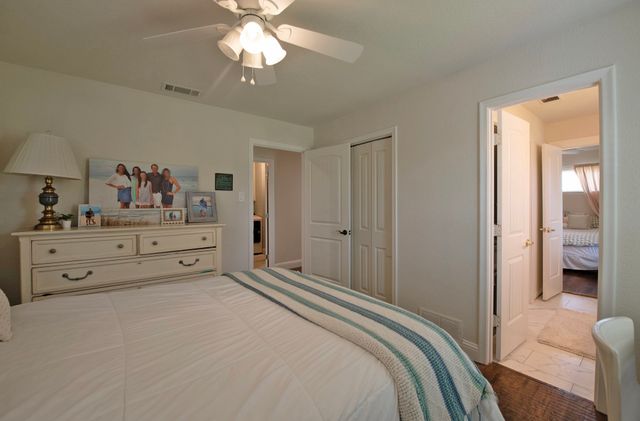 6612 Eastview Drive, Sachse, TX 75048
