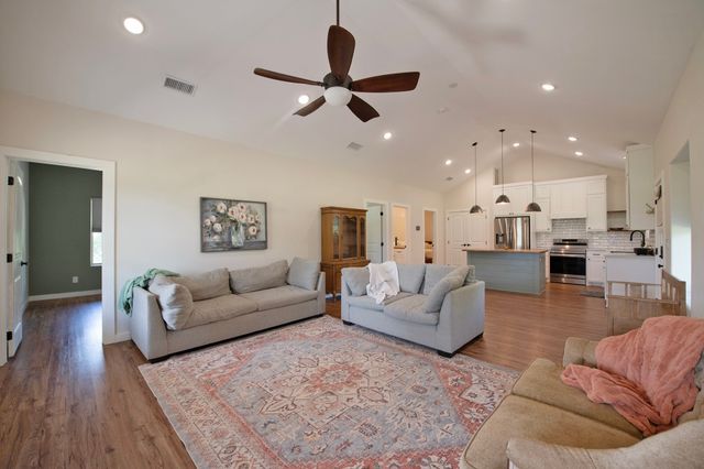 6612 Eastview Drive, Sachse, TX 75048