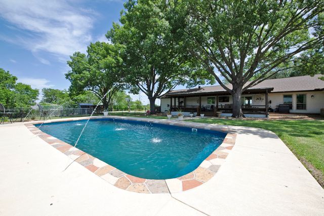 6612 Eastview Drive, Sachse, TX 75048