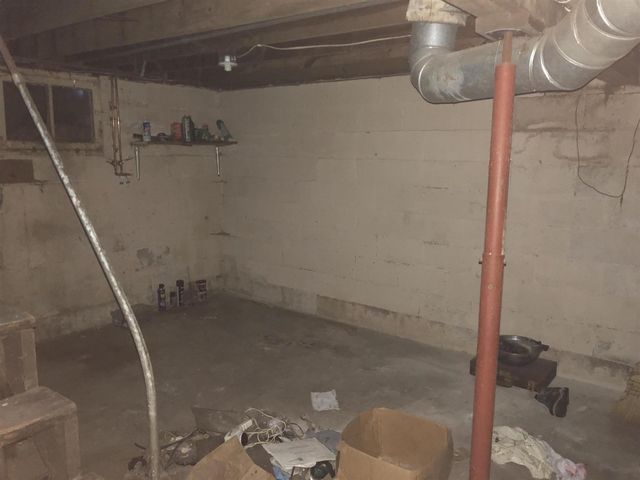 3871 Main Street, Benton Harbor, MI 49022