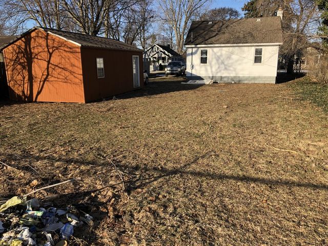 3871 Main Street, Benton Harbor, MI 49022