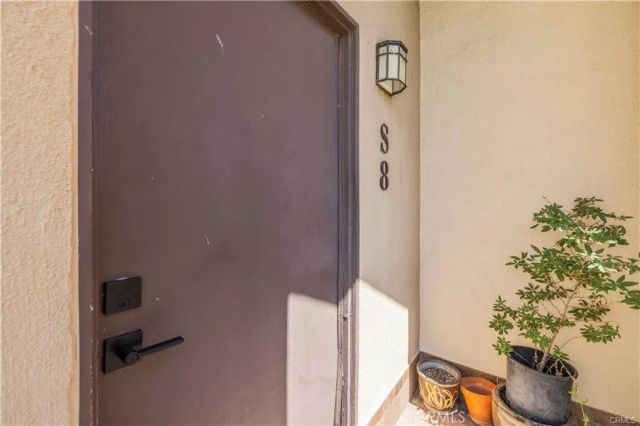 25730 Player Drive S-8, Valencia, CA 91355