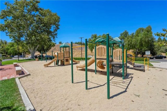 25730 Player Drive S-8, Valencia, CA 91355