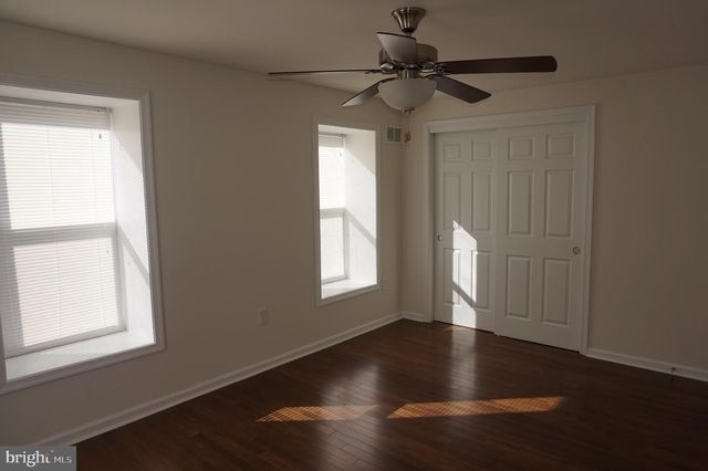 132 WENDOVER, Philadelphia, PA 19127